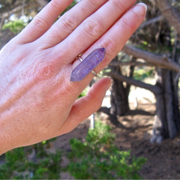 Vintage Amethyst Statement Ring - Picture 2 of 6